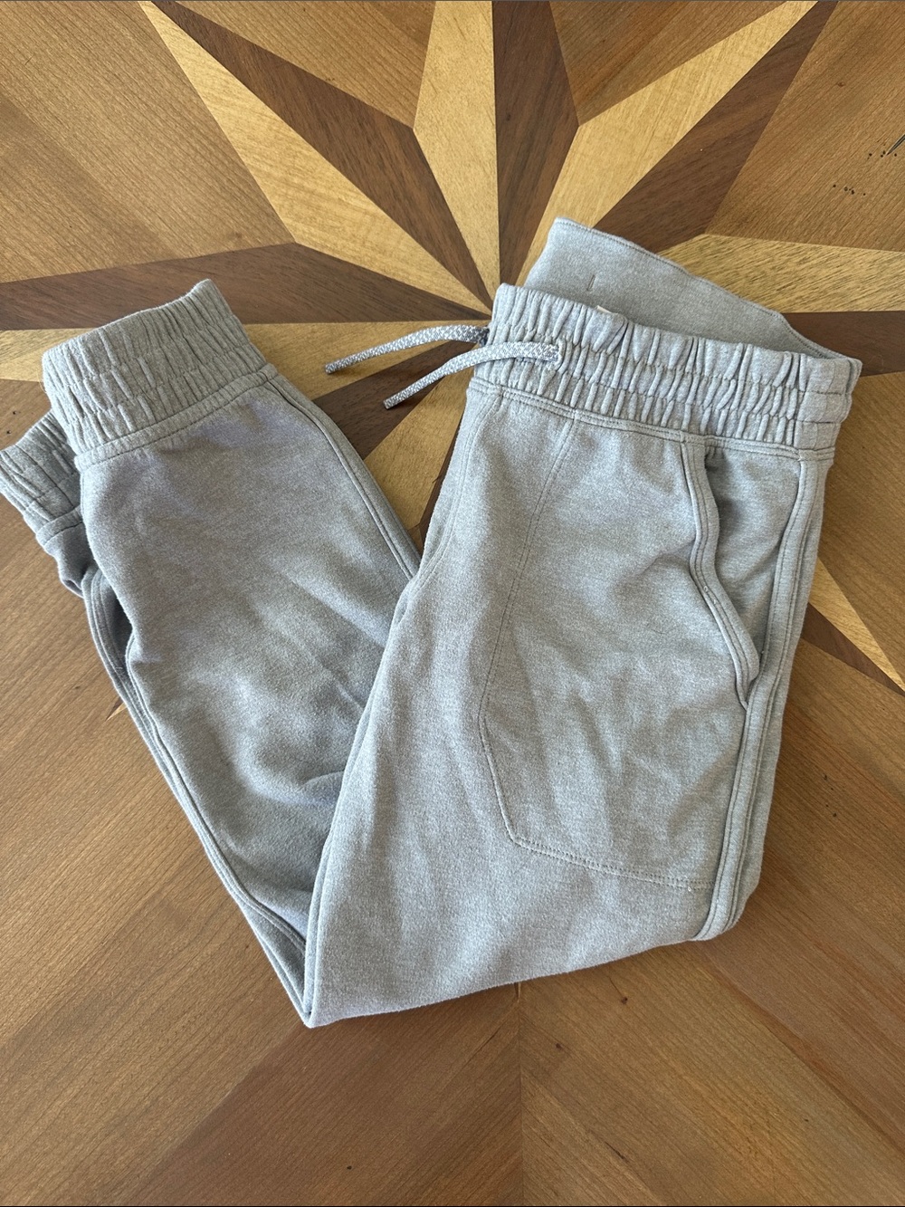 2/$15 - Ivivva by Lululemon Girls Joggers